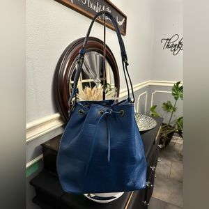**SALE** Louis Vuitton Blue Epi Petite Noe